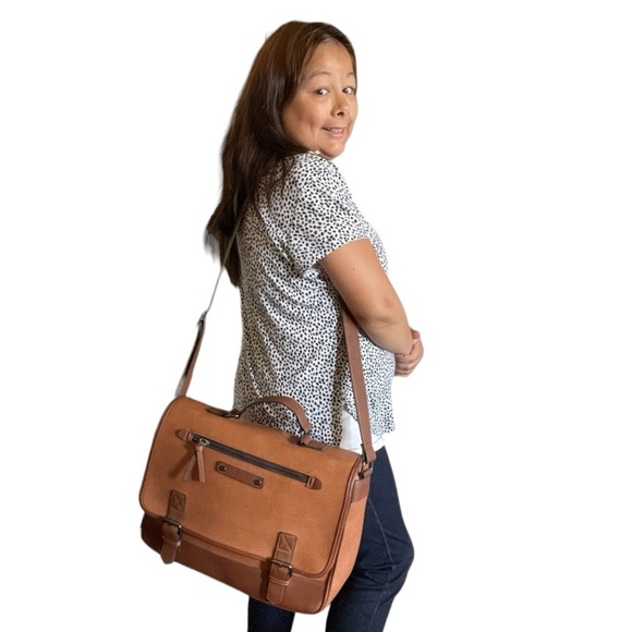 CALL IT SPRING LAPTOP BAG - Picture 2 of 4